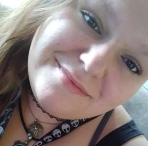 Meet your Posher, Kalli